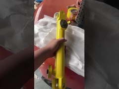 Гидравлический цилиндр экскаватора